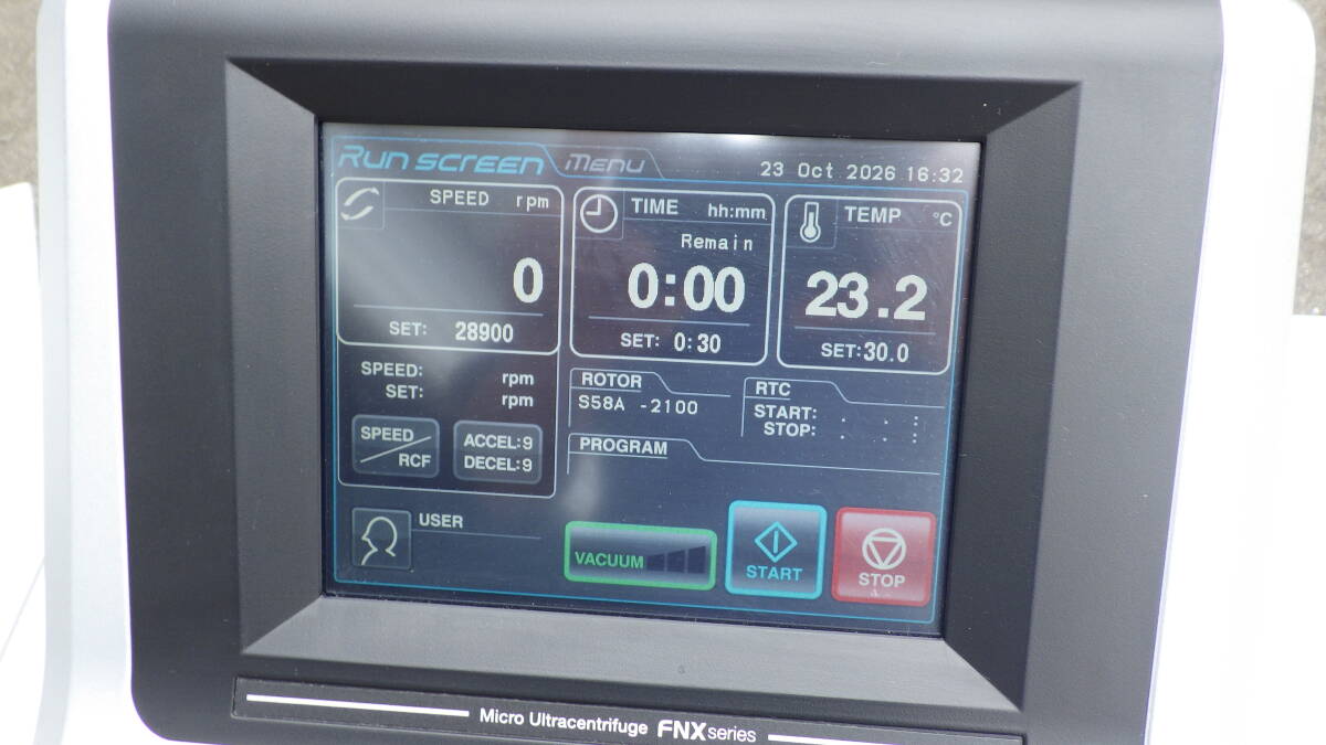 Hitachi CS100FNX Ultracentrifuge [o1249468239]