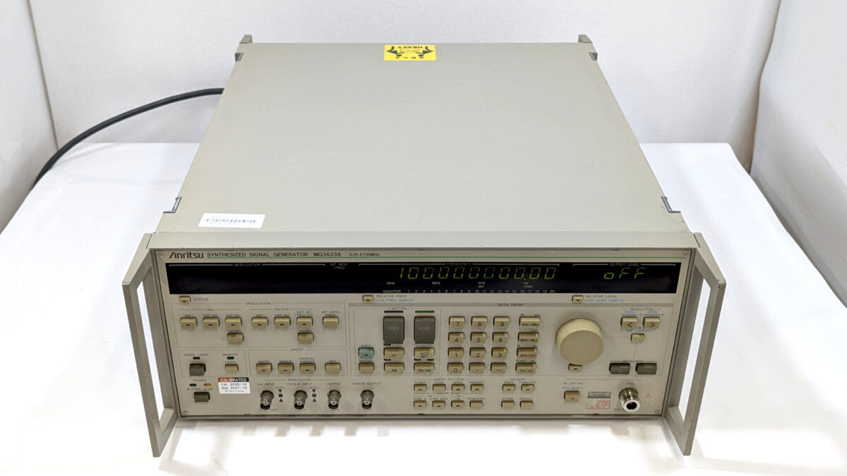 Anritsu MG3633A Signal Generator 10kHz-2700MHz with Calibration Certificate [f1250069044]
