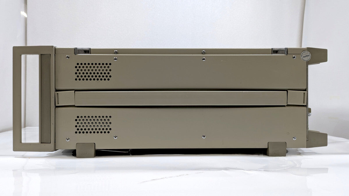 Anritsu MG3633A Signal Generator 10kHz-2700MHz with Calibration Certificate [f1250069044]