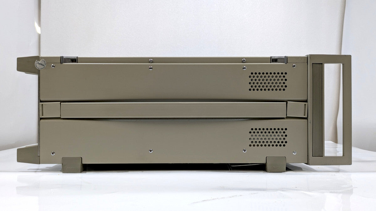 Anritsu MG3633A Signal Generator 10kHz-2700MHz with Calibration Certificate [f1250069044]