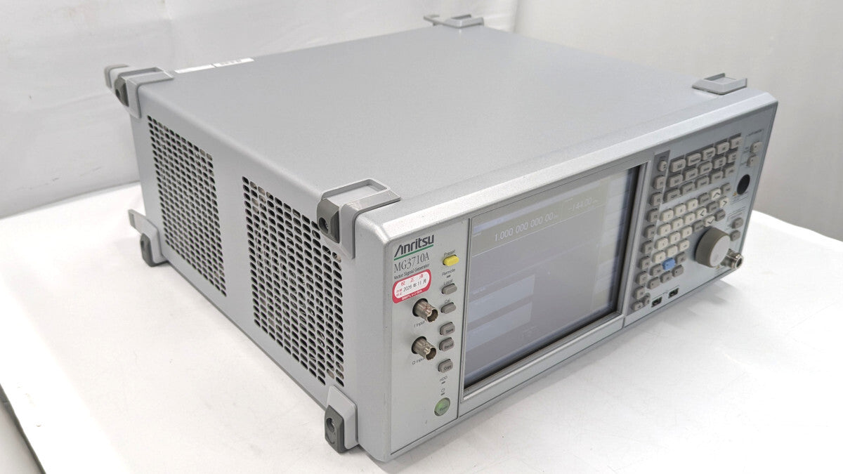 Anritsu MG3710A Vector Signal Generator [v1250226318]