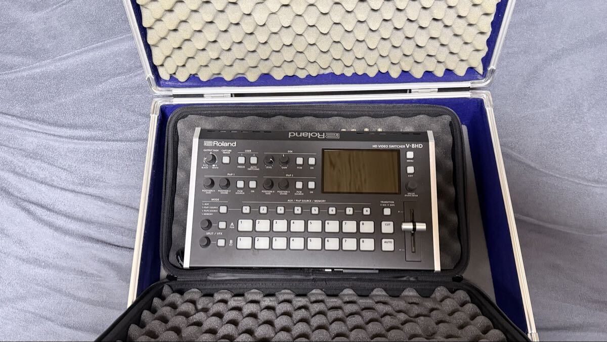 Roland V-8HD Video Switcher [q1214691466]