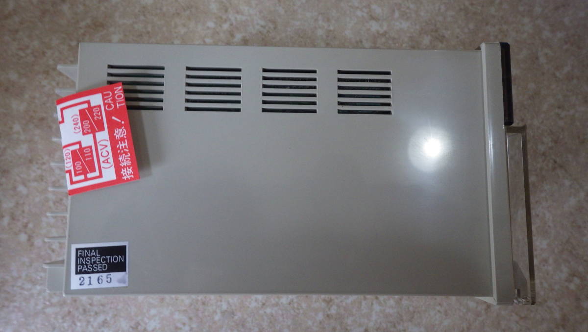 OMRON E5AD-RR7K Temperature Controller [o1093112575]