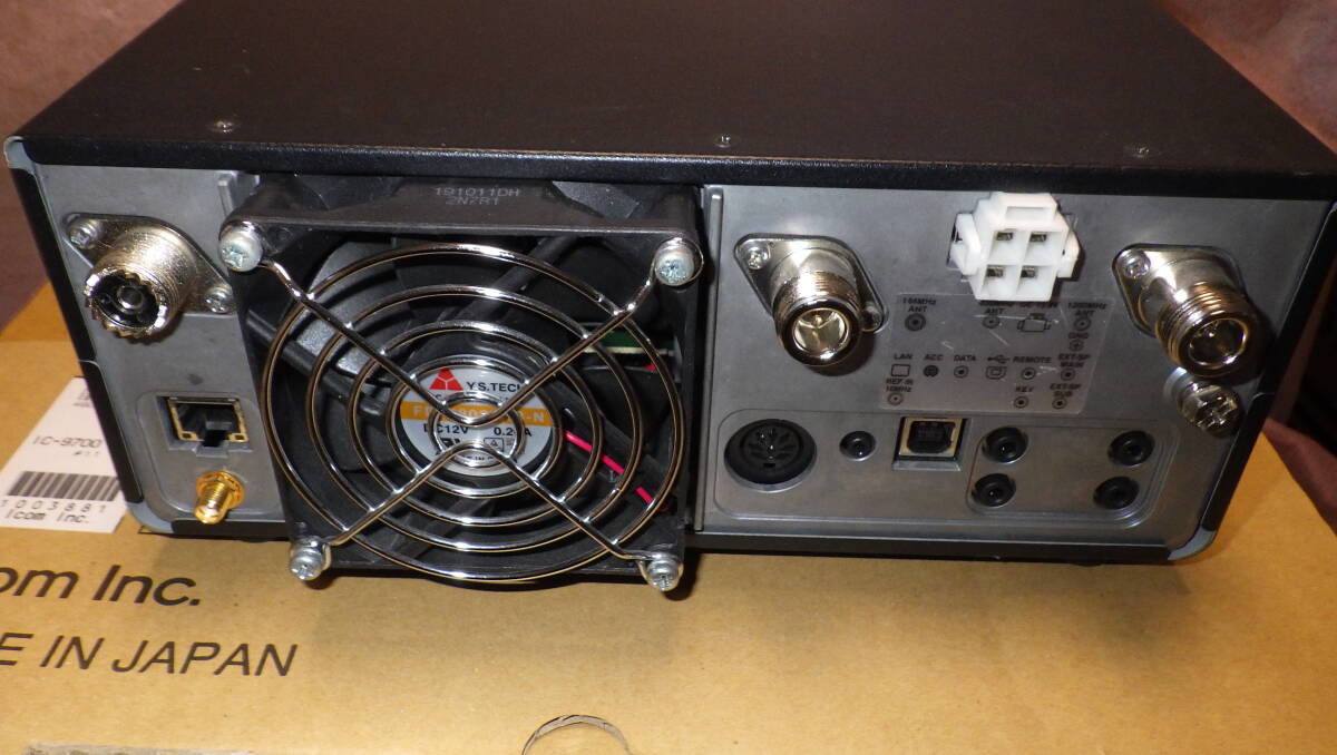 ICOM IC9700 Amateur Radio 144/430/1200MHz 50W 10MHz Reference Signal Oscillator [p1219693488]