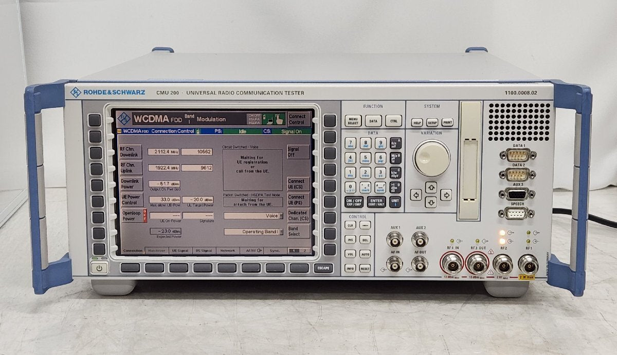 ROHDE&SCHWARZ CMU200 Universal Radio Communication Tester [s1206314541]