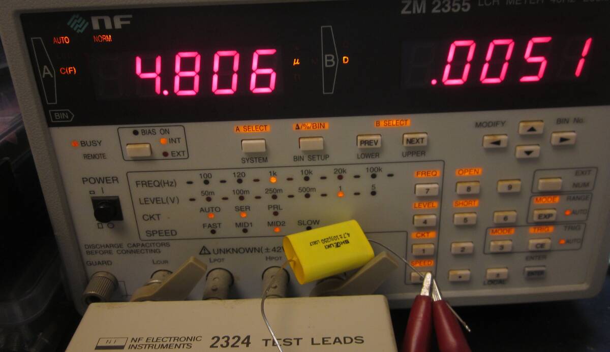 ZM-2355 LCR Meter with 2324 Test Fixture [l1246110768]