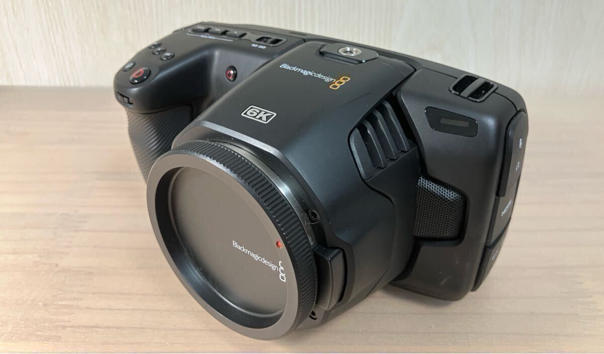 Blackmagic Pocket Cinema Camera 6K EF - Camera [u1205505439]
