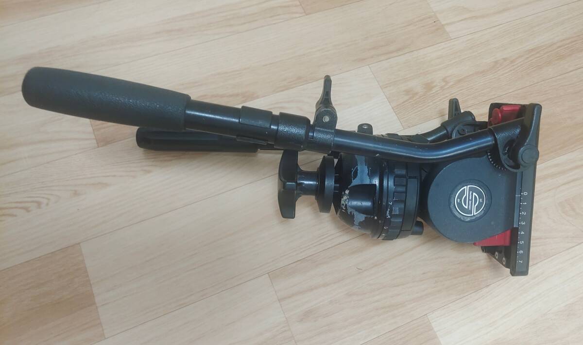 Sachtler Video 18P Tripod Head φ100mm [x1245746067]