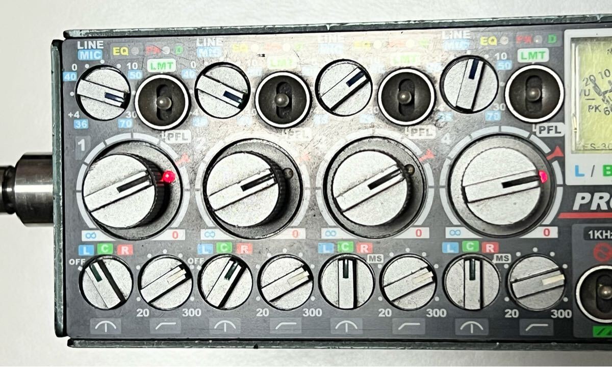 PROTECH FS-40X Audio Mixer [c1216674220]