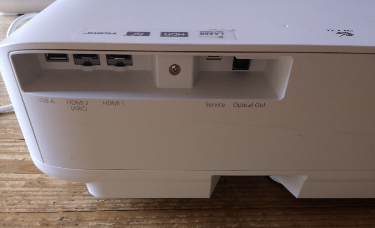 EPSON EH-LS300W Projector YAMAHA Speaker [m1218949561]