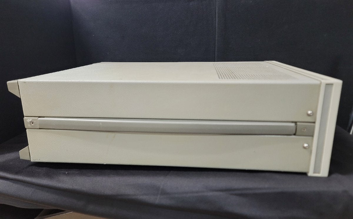 HP 8664A Synthesized Signal Generator 100kHz-3GHz (as-is) [g1203780186]