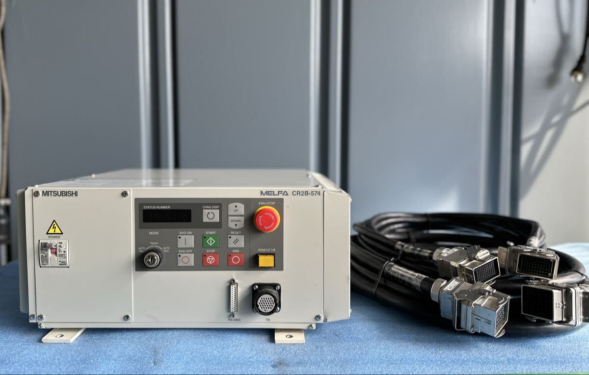 Mitsubishi CR2B-574-S10 Robot Controller [x1219597248]