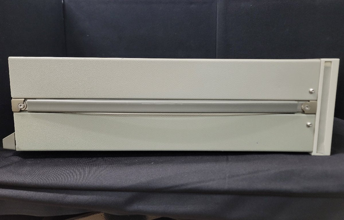 Agilent 8665B Synthesized Signal Generator 100kHz-6GHz [l1201652050]