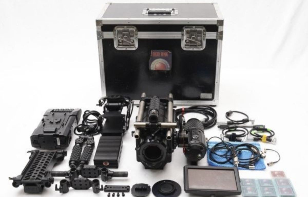 RED ONE MX Professional Camera with Accessories [z550026438]