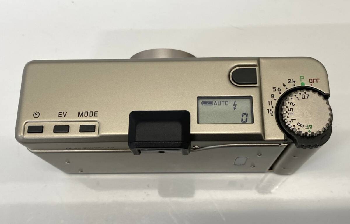 Leica Minilux F2.4/40mm Compact Film Camera Body Gold [w1219975714]