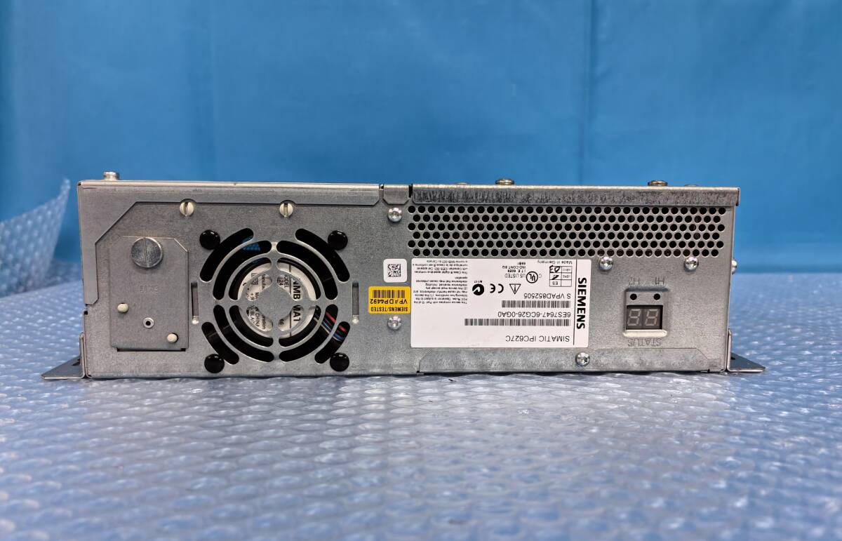 Siemens 6AV7861-3TB00-1AA0 Industrial PC [m1132341341]