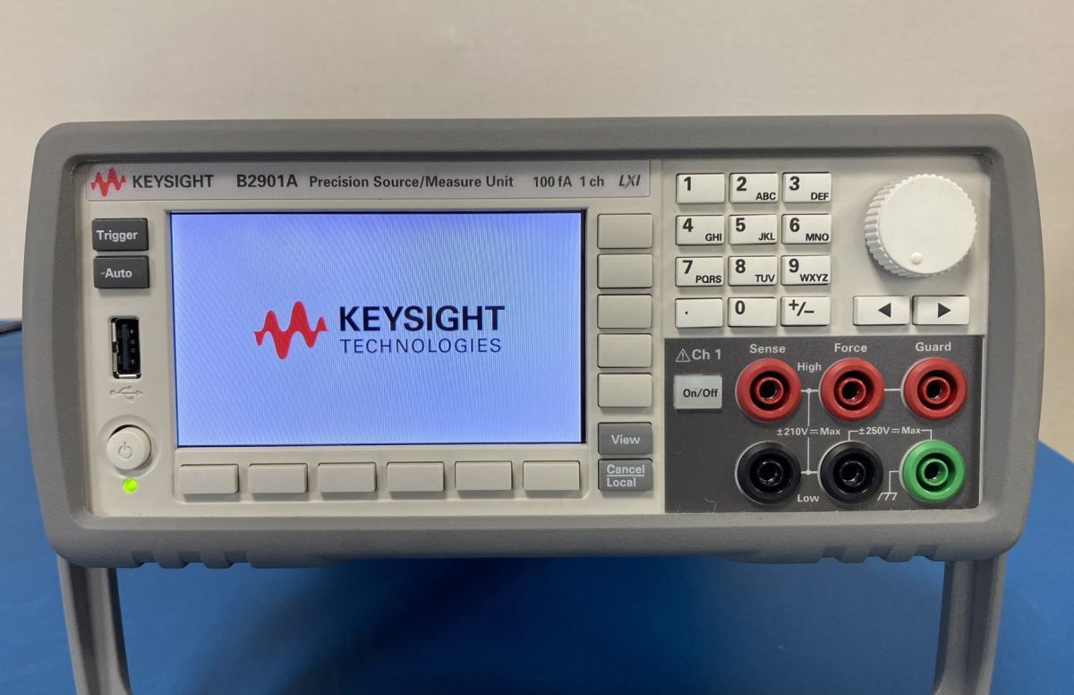 Keysight B2901A Source Measure Unit with S4W04 TRX Cable [n1226380720]