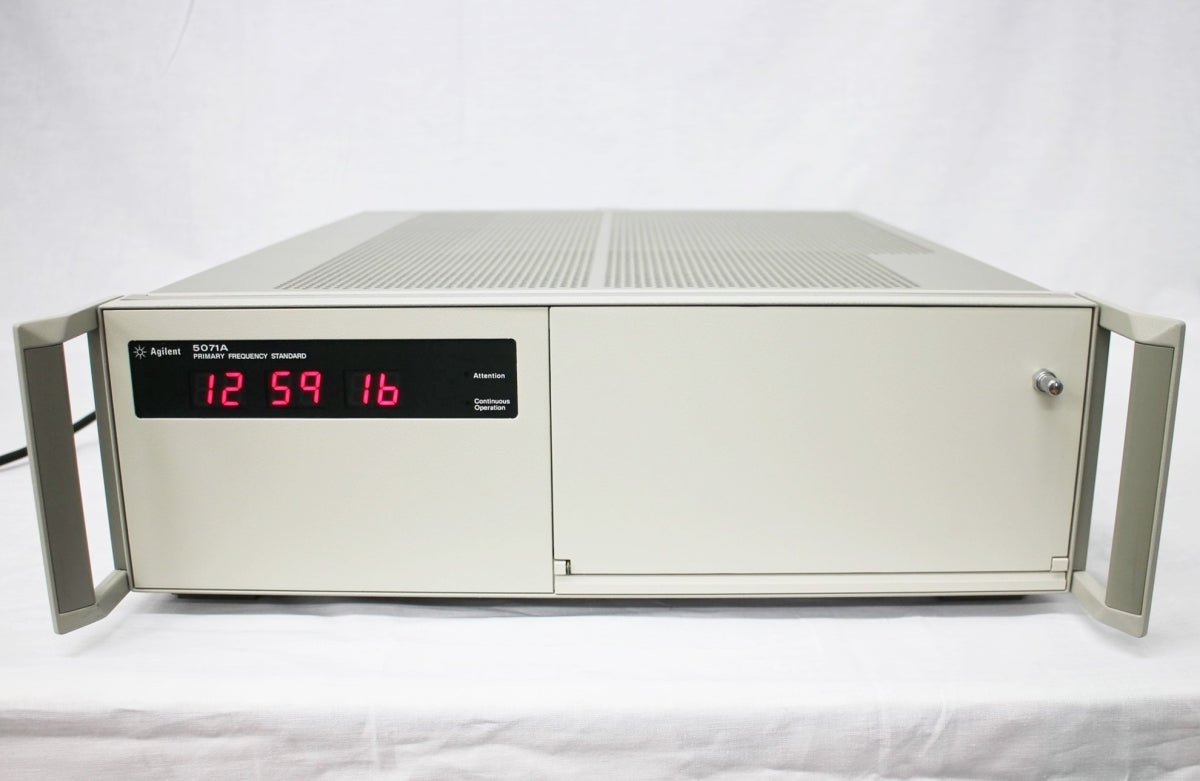Agilent 5071A Frequency Standard with Option 001 [x712051877]