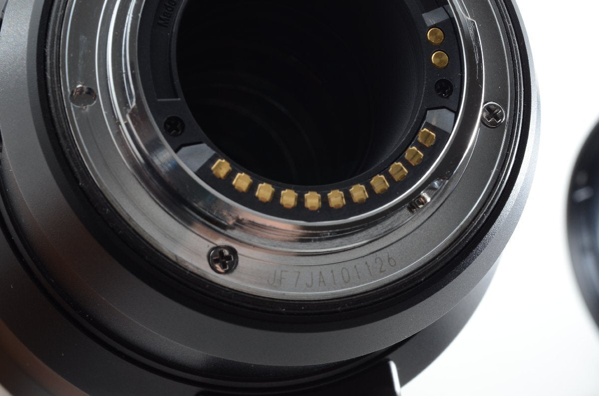 #B911 ★ Average item ★ Panasonic LEICA DG ELMARIT 200mm F2.8 POWER O.I.S. H-ES200 Panasonic Leica [x1205837482]