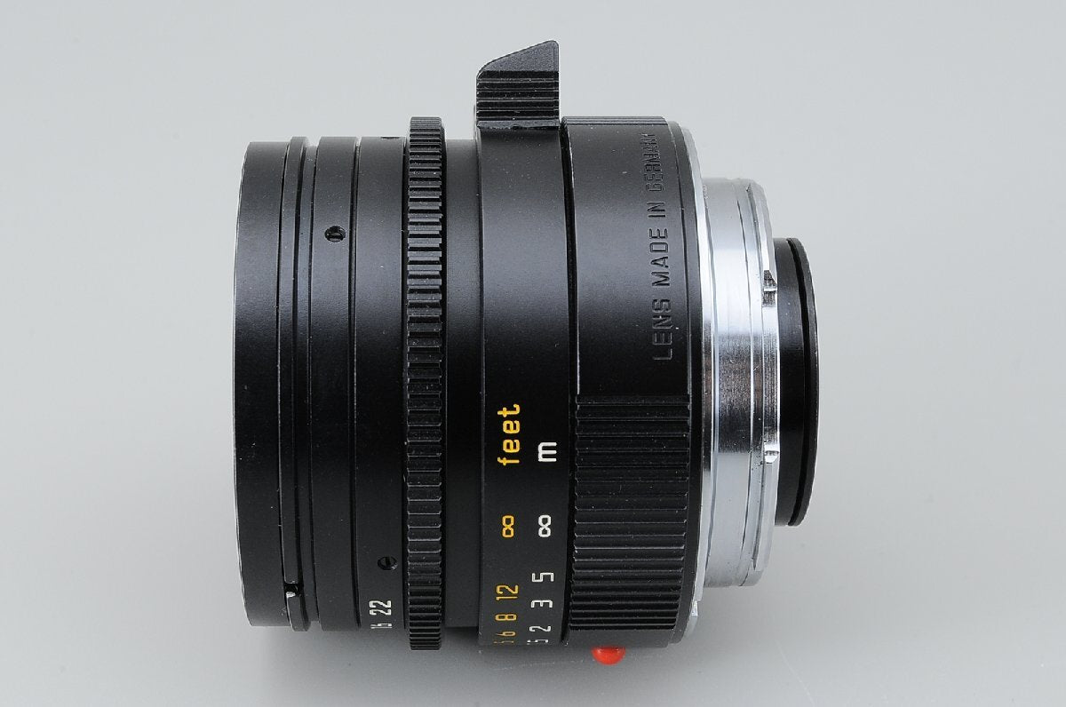◆With original box◆Leica Leica ELMARIT-M 28mm F2.8 E46 118090 + 12547 Lens hood, 14013 with cap #12329 [d1211924851]