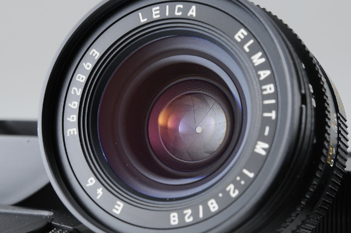◆With original box◆Leica Leica ELMARIT-M 28mm F2.8 E46 118090 + 12547 Lens hood, 14013 with cap #12329 [d1211924851]