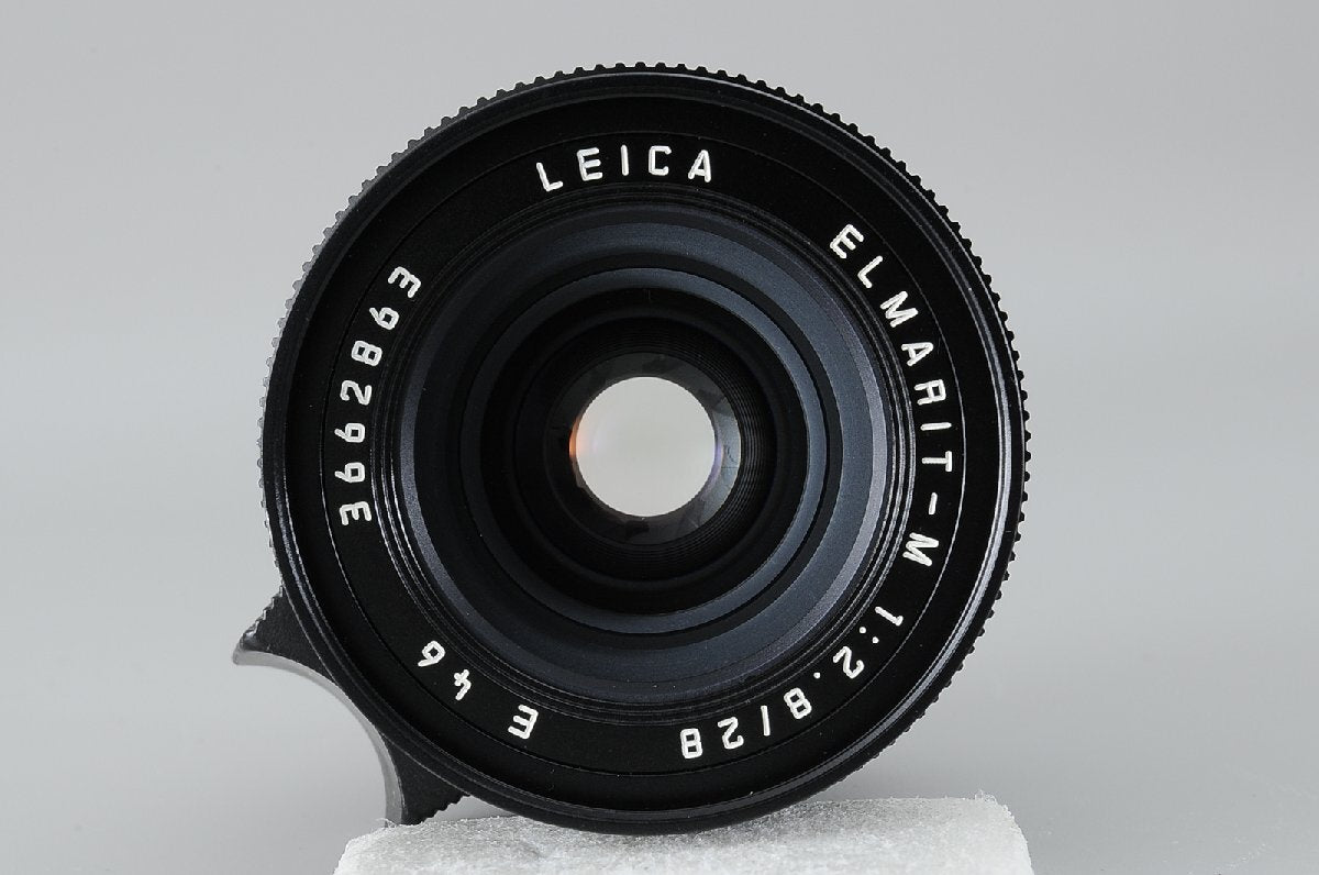 ◆With original box◆Leica Leica ELMARIT-M 28mm F2.8 E46 118090 + 12547 Lens hood, 14013 with cap #12329 [d1211924851]