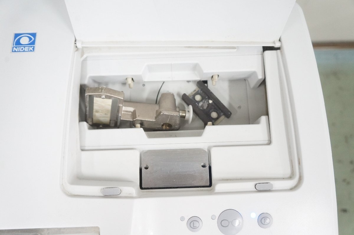 Nidek Le1000 PL-4 S Patternless Edger with LED-200 Deodorizing Device Set [p1247698013]