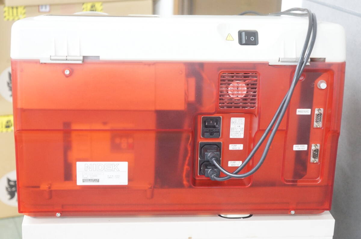 Nidek LE-9000SX PL-4 Patternless Edger with Pump and Accessories [d1248936712]