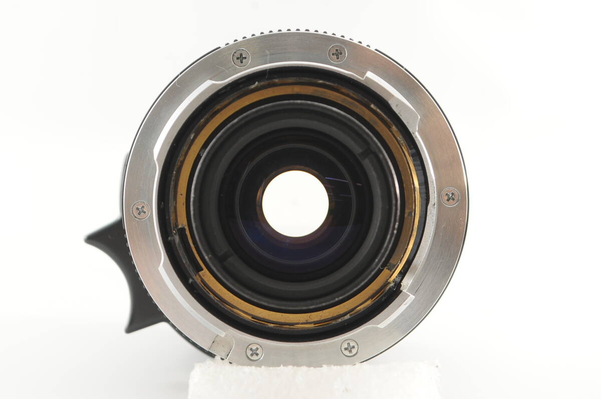 ■Good condition■ Leica LEITZ ELMARIT-M 28mm F2.8 ★ Beautiful appearance full of cleanliness! No optical mold or scratches! Limited to 1 unit! Please come early! #1706 [s1196193667]