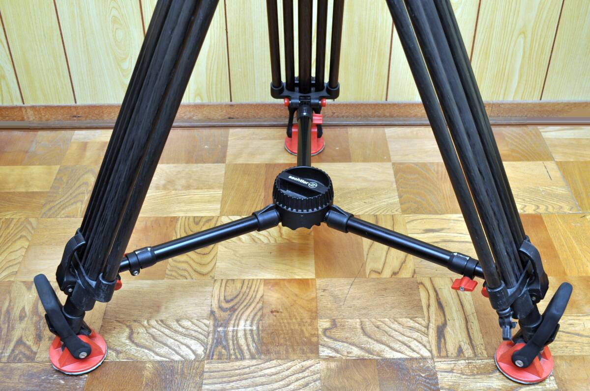 Sachtler ENG 2 CF Tripod 100mm Mid Spreader Professional Video Shooting [f1201022163]