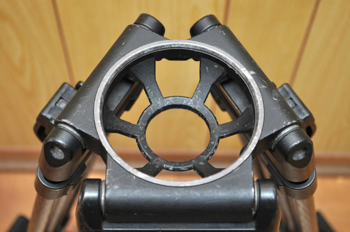 Sachtler ENG 2 CF Tripod 100mm Mid Spreader Professional Video Shooting [f1201022163]