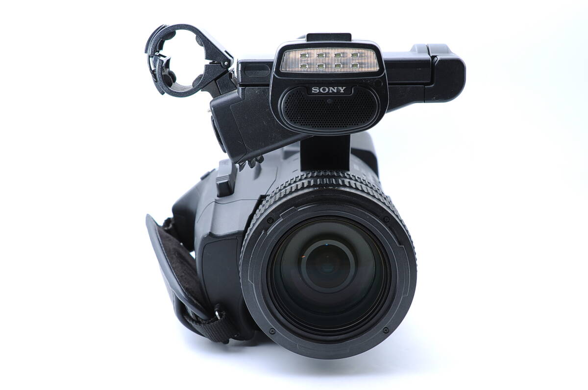 Sony HXR-NX3 NXCAM Camcorder [b1211603984]