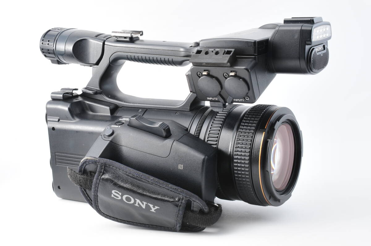 Sony HXR-NX3 Camcorder Professional [m1219529483]