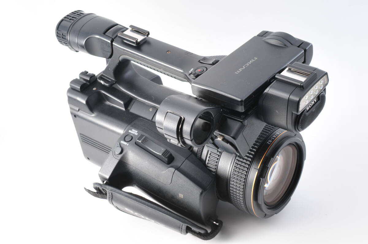 Sony HXR-NX3 Camcorder Professional [x1219519840]