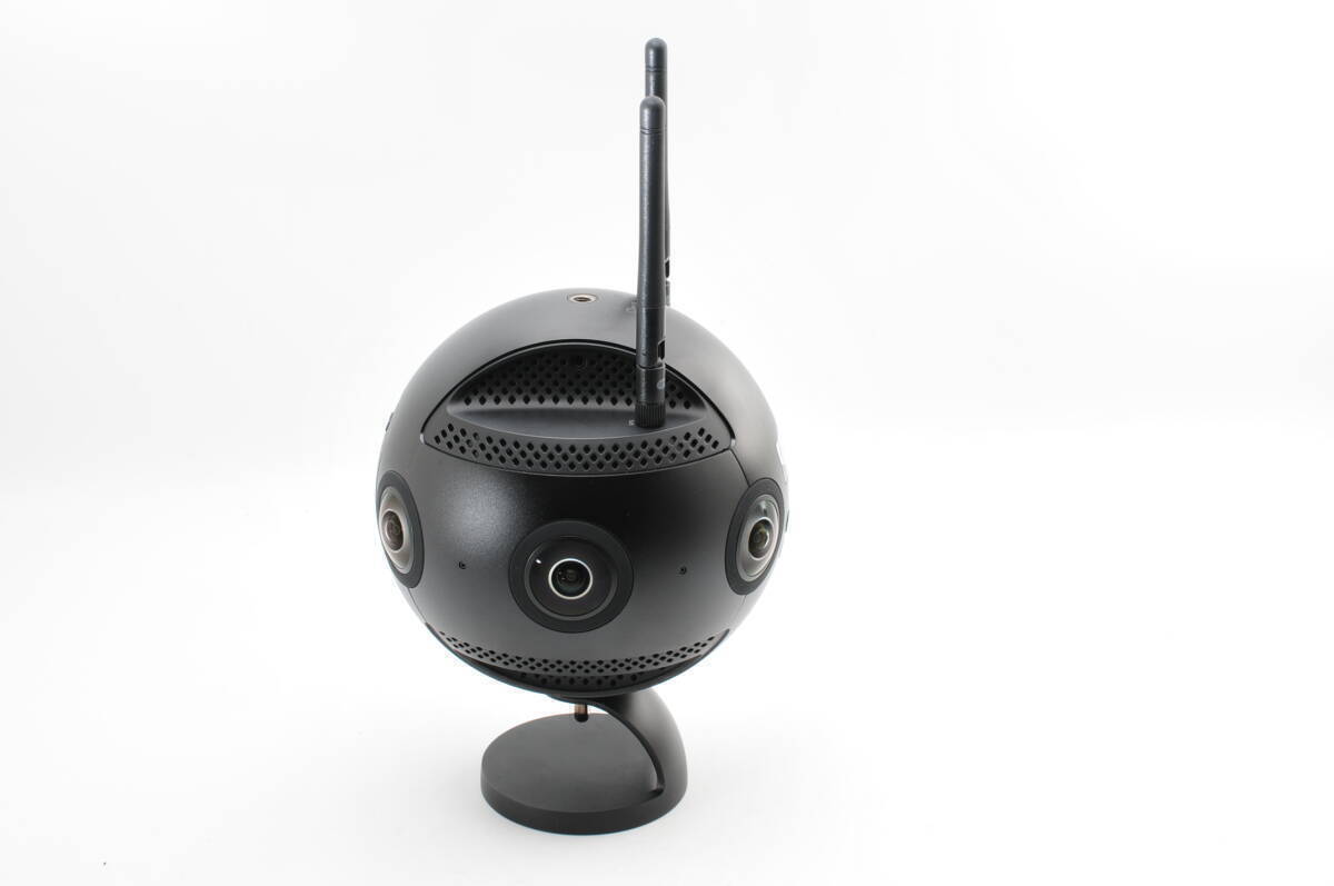 Insta360 PRO 2 360 Degree VR Camera with Case [m1242302354]