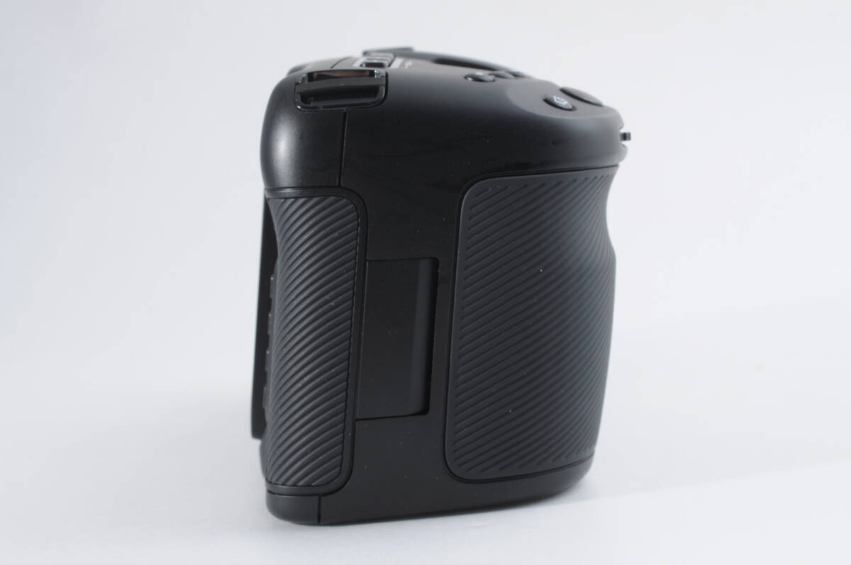 Blackmagic Pocket Cinema Camera 4K Professional Video Camera [1244525052]