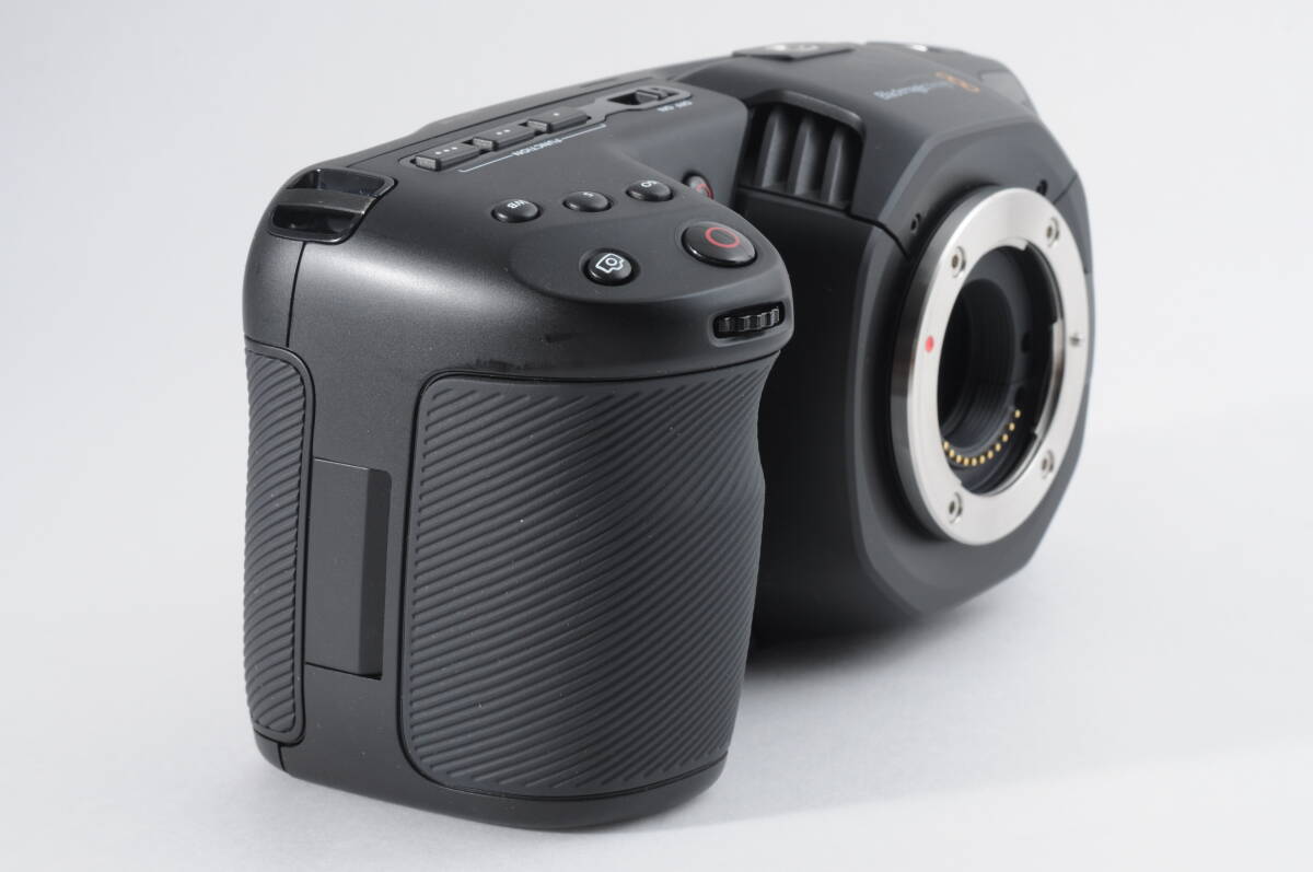 Blackmagic Pocket Cinema Camera 4K Professional Video Camera [1244525052]