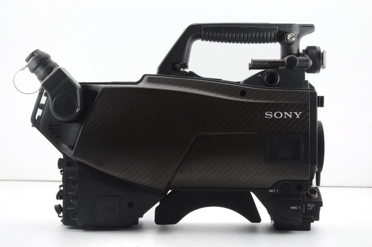 Sony HDC-2500 Professional Camera 2/3-inch Progressive 3CCD (as-is) [w1250254625]