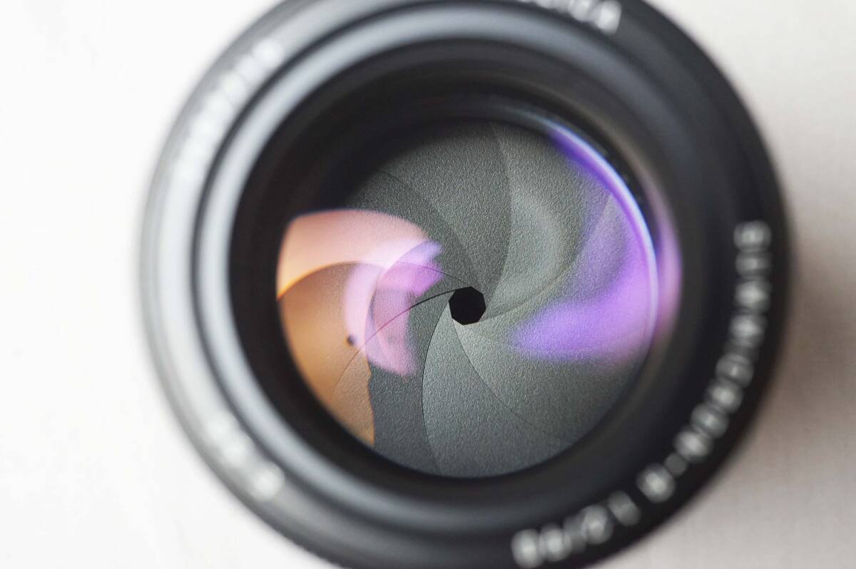 Leica R90mm f2 Summicron R-CAM Lens [n1219513946]