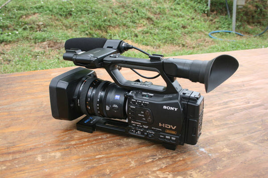 SONY HVR-Z7J Camera with HVR-MRC1/1 [t1242479597]