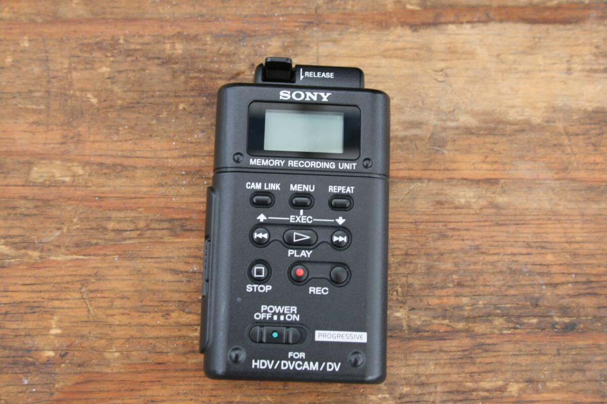 SONY HVR-Z7J Camera with HVR-MRC1/1 [t1242479597]