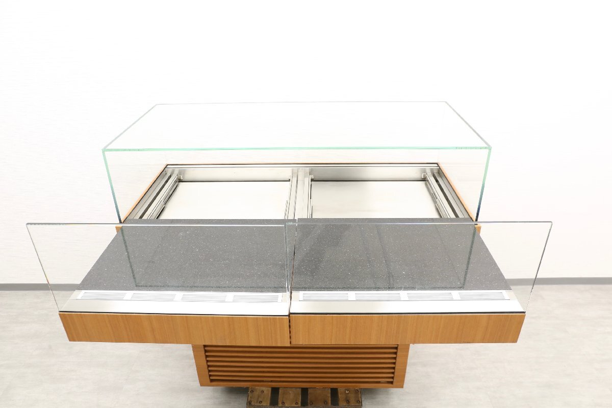 Kyowa Commercial Refrigerated Showcase [r1177445250]