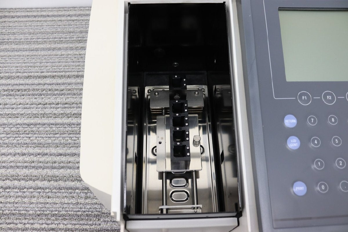 SHIMADZU UV-1800 Spectrophotometer [o1189305345]