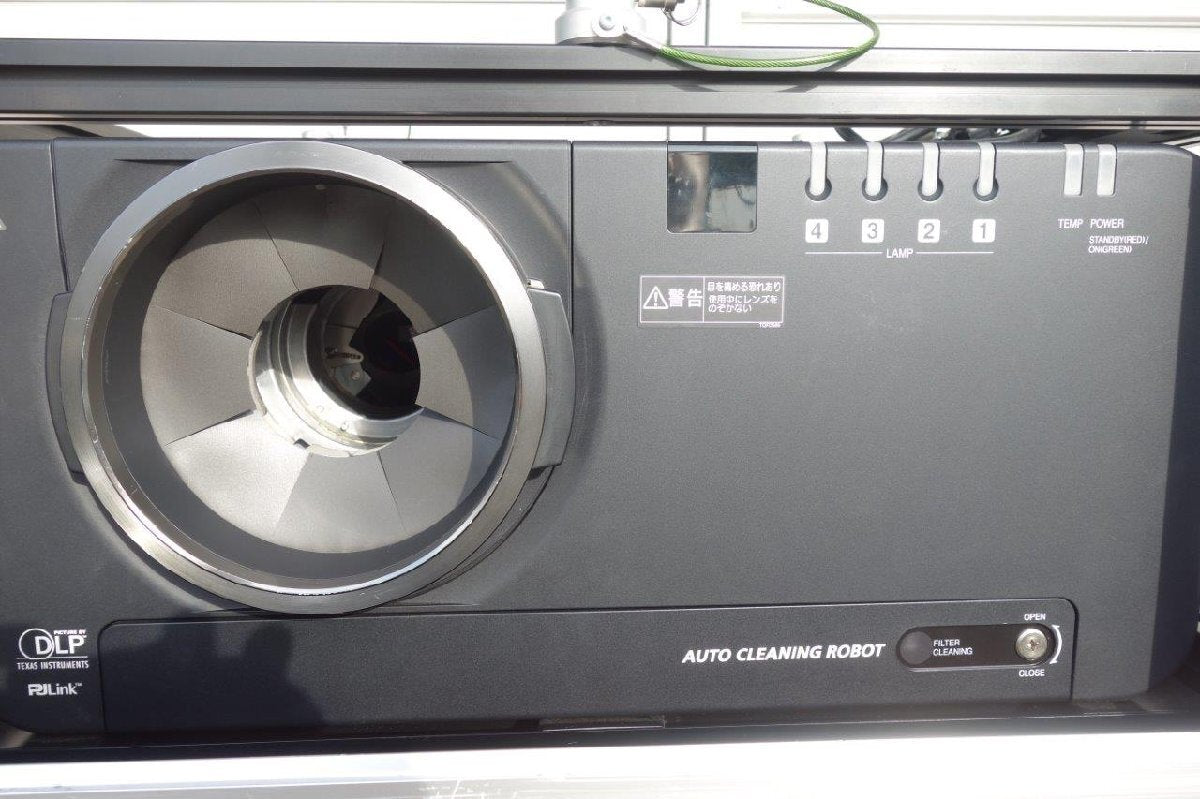 Panasonic TH-DW10000 3-Chip DLP Projector 10000lm [w1195435624]
