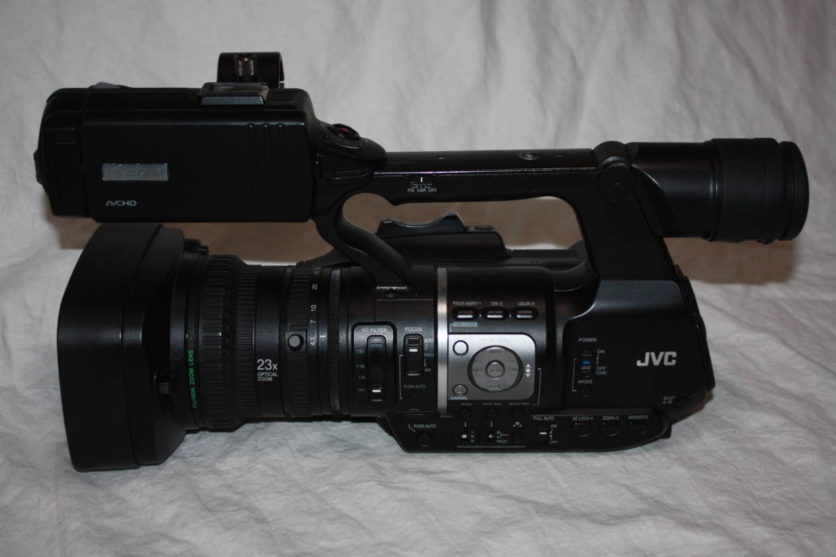 JVC GY-HM600 HD Professional Video Camera [c1046457641]