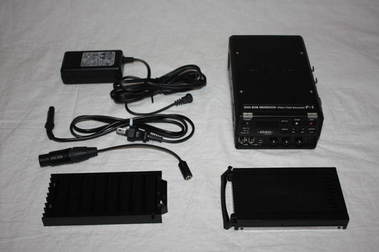 Roland F-1 Video Field Recorder [d1046823714]
