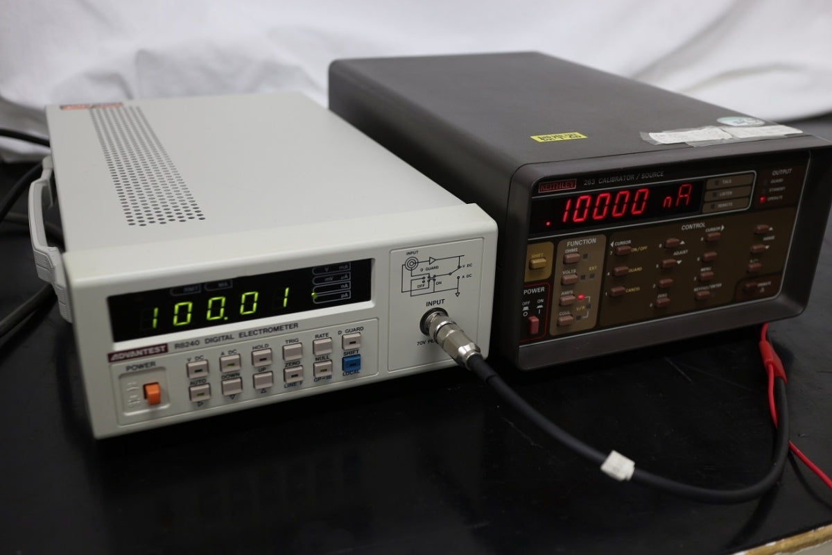Advantest R8240 Digital Electrometer [n1056592679]