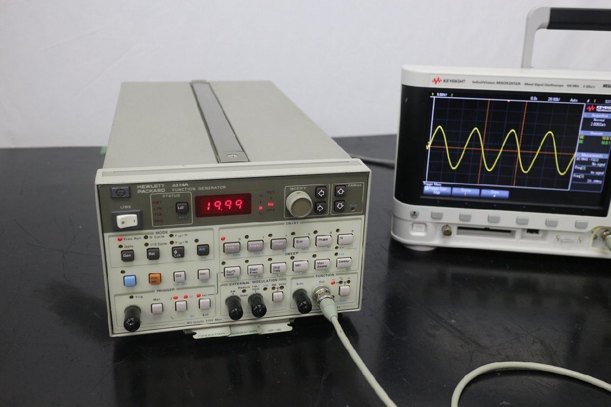 HP 3314A Function Generator 0.001Hz-19.99MHz [c1113944112]