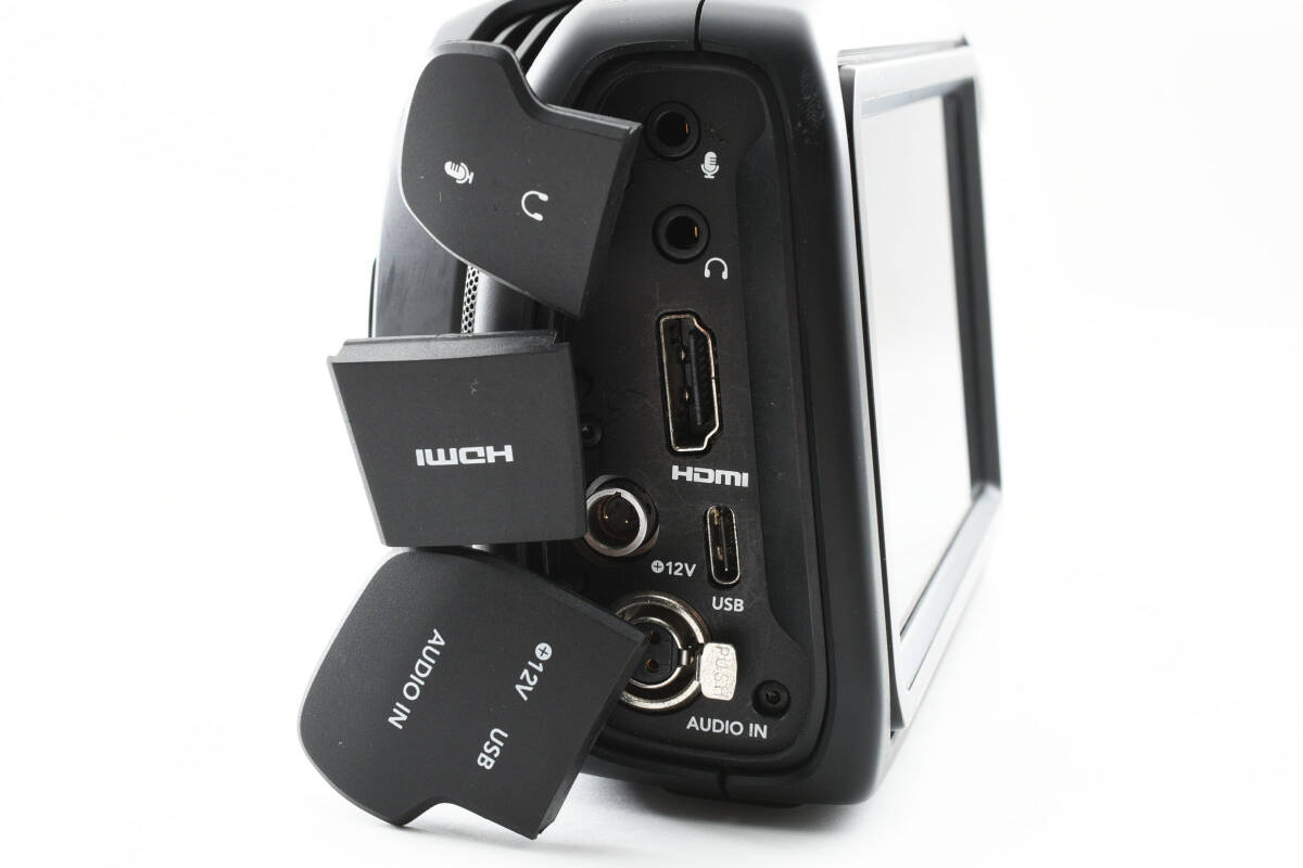 Blackmagic Design BMPCC4K Cinema Camera [x1129867253]