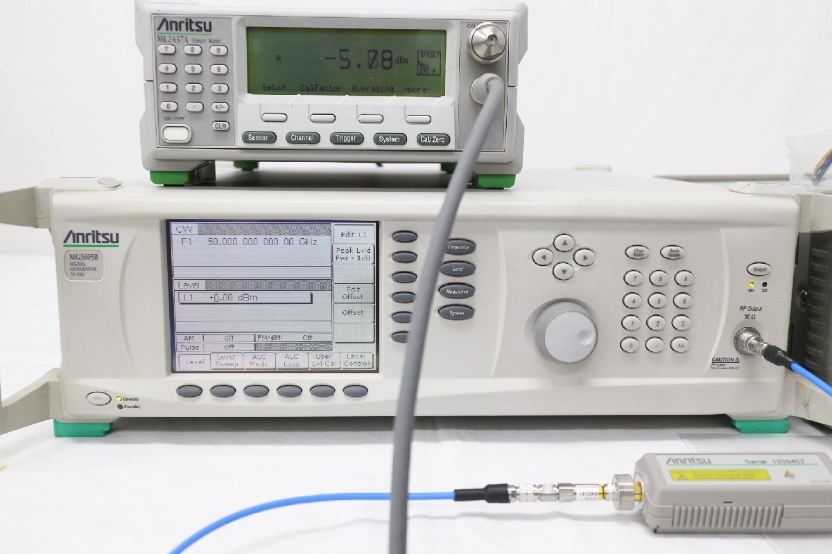 Anritsu MHL71500A Amplifier 10-50GHz 10dB [l1133005851]